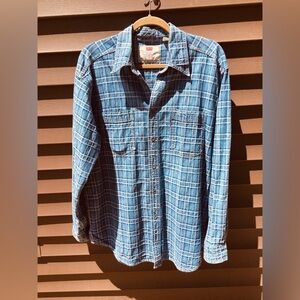 Levi’s Denim Waffle Textured Long-Sleeved Shirt Size Large